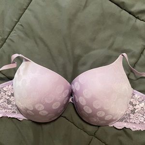 Victoria’s Secret Angels 38D bra